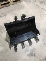 2-3.5 Ton Mini Excavator Attachment 600mm Teeth Bucket Trenching Buckets 23 inch