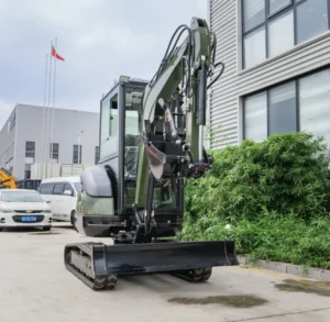 TYPHON TERROR XXV Diesel Mini Excavator 2.7 Ton, 25.1 hp Kubota D1105 RetractableTracks, AC Cabin